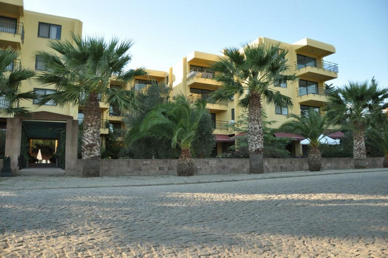 Palm Court Suites Ayvalı Kültér fotó