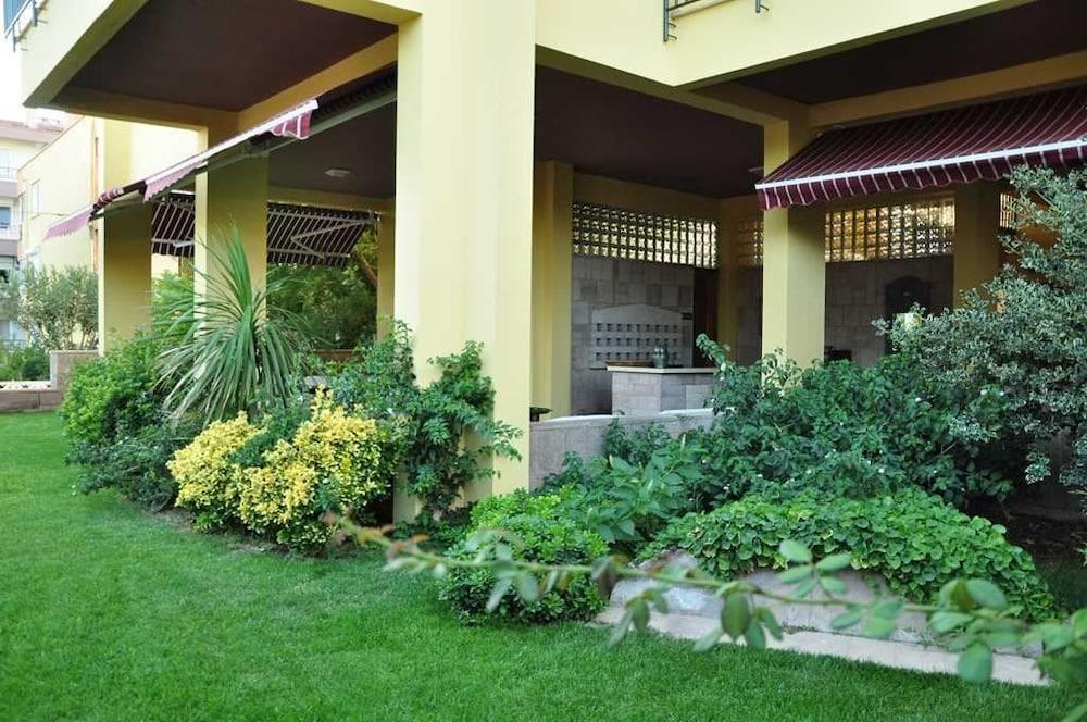 Palm Court Suites Ayvalı Kültér fotó