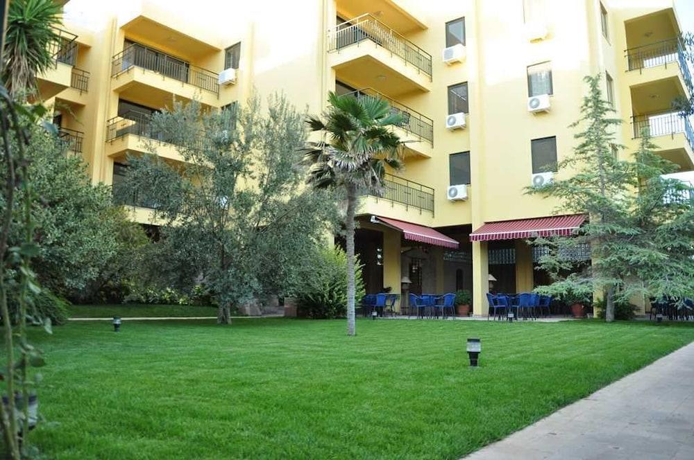 Palm Court Suites Ayvalı Kültér fotó